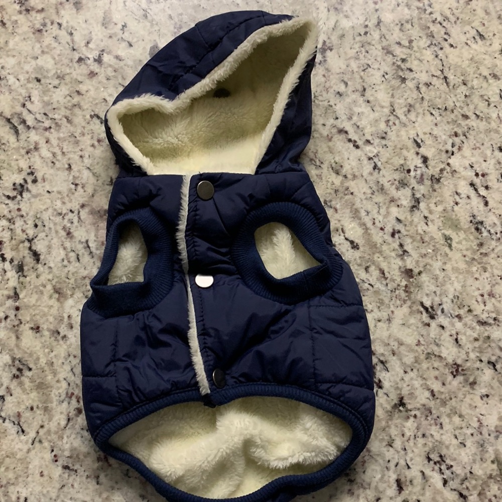 Super. Cute plush lined dog jacket